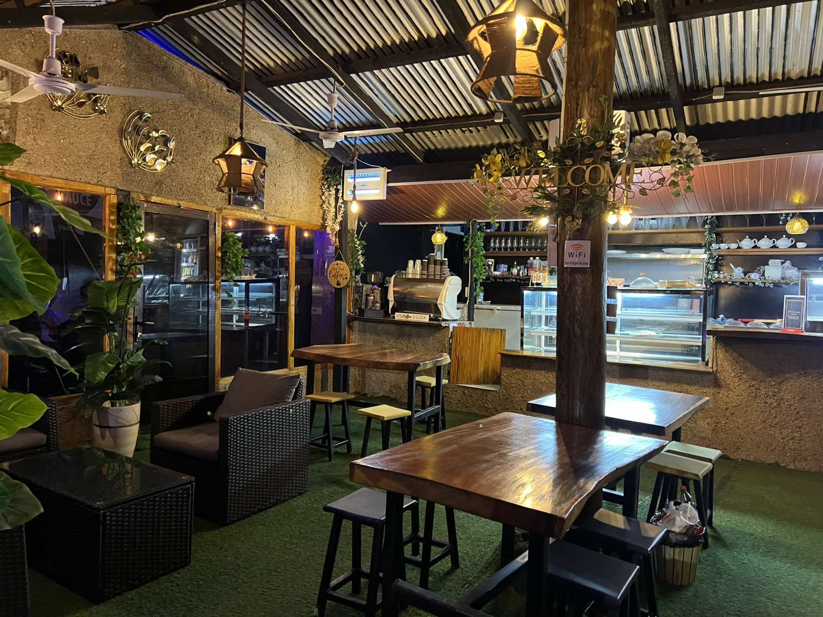 The welcoming dining room at The Island